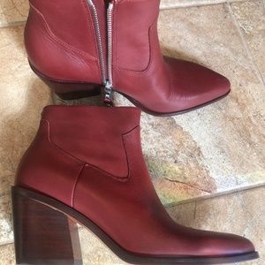 Rag and bone razr boots size 8